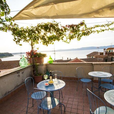 Bed and Breakfast La Dimora Di Checchino Anguillara Sabazia Zewnętrze zdjęcie