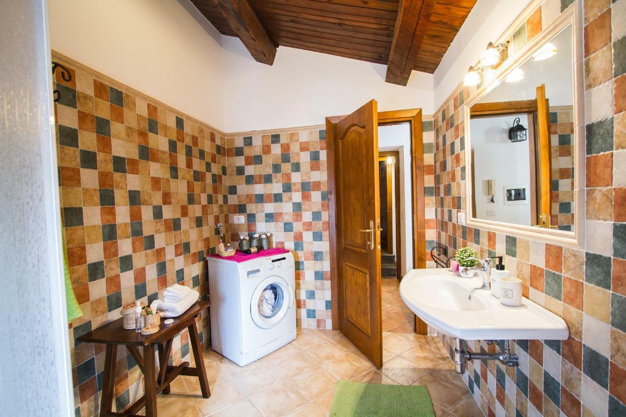 Bed and Breakfast La Dimora Di Checchino Anguillara Sabazia Zewnętrze zdjęcie